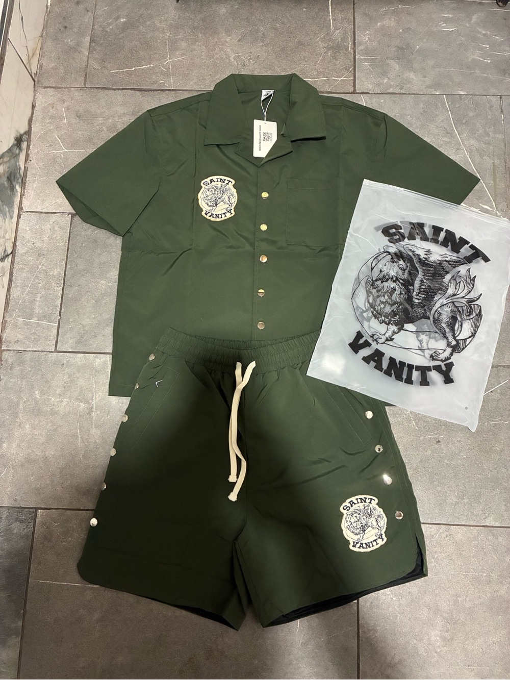 Green Saint Vanity Summer Set (Shirt+Shorts) - M